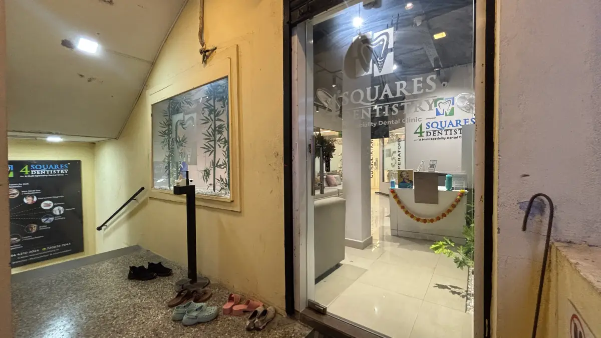 Image gallery marquee